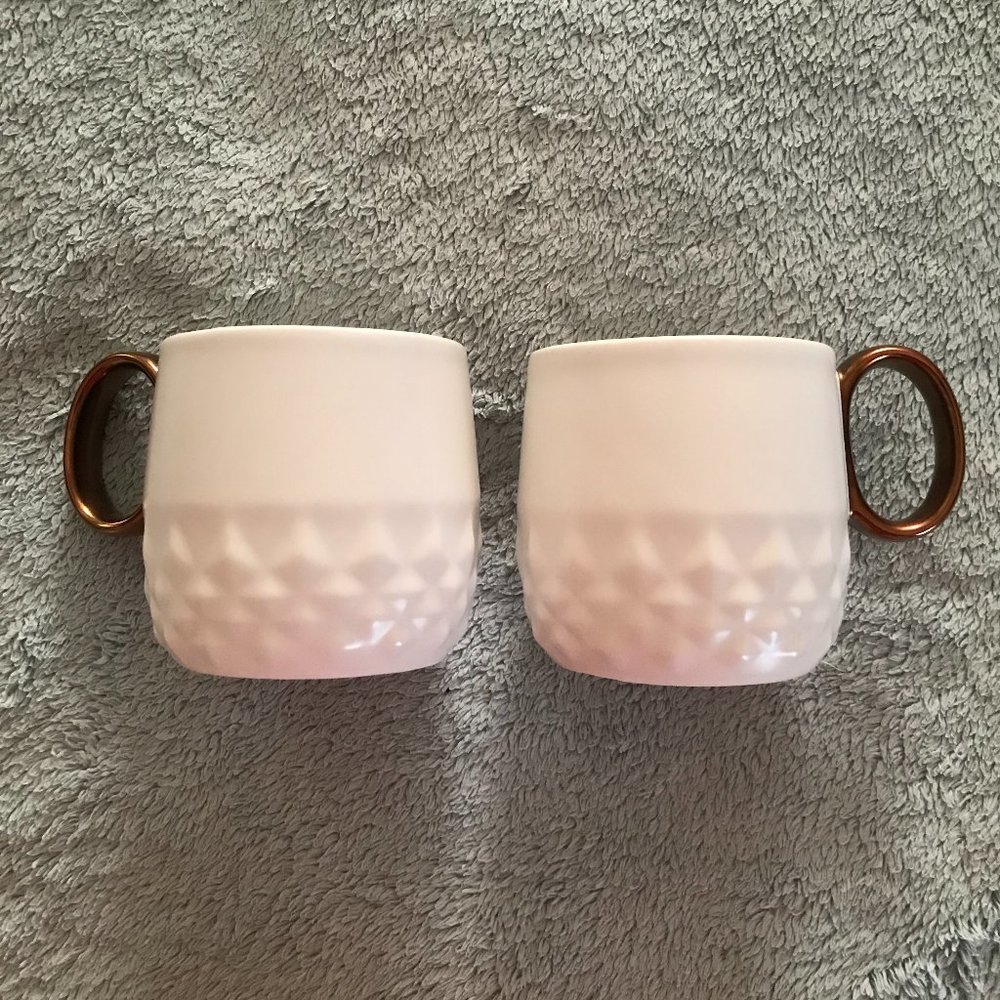 Starbucks White Hobnail Coffee w/Bronze-Gold Handle 12oz Ceramic Mug